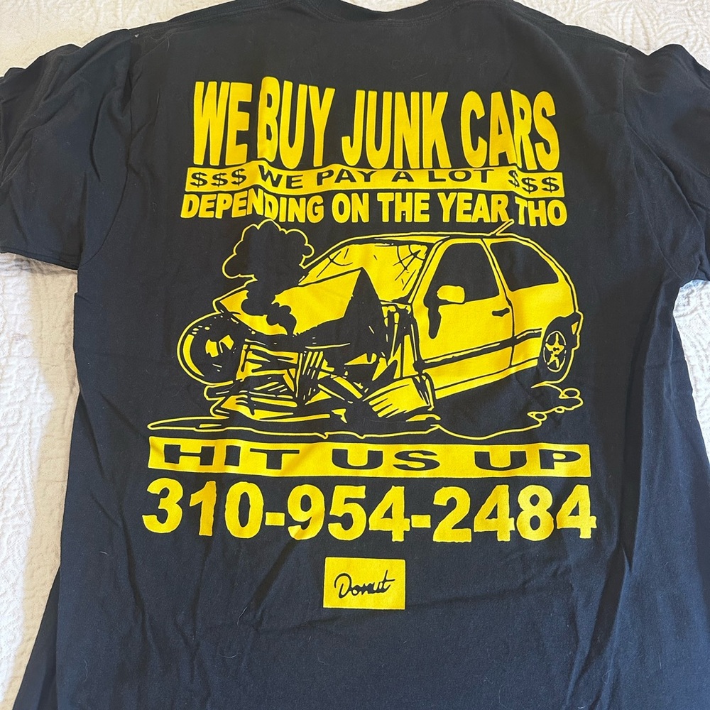 Black and Yellow Graphic T-Shirt Cars / Teens/ fun